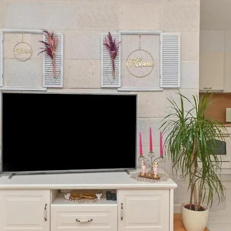 Hani 2 - Two Bedroom With Balcony And Sea View Διαμέρισμα *